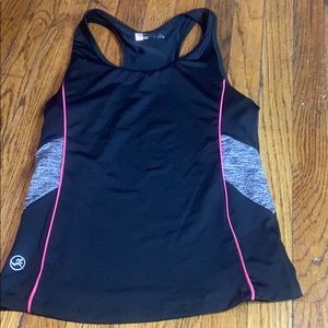 Workout tank top